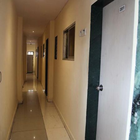 Omega Residency Hotel Bombaj Zewnętrze zdjęcie